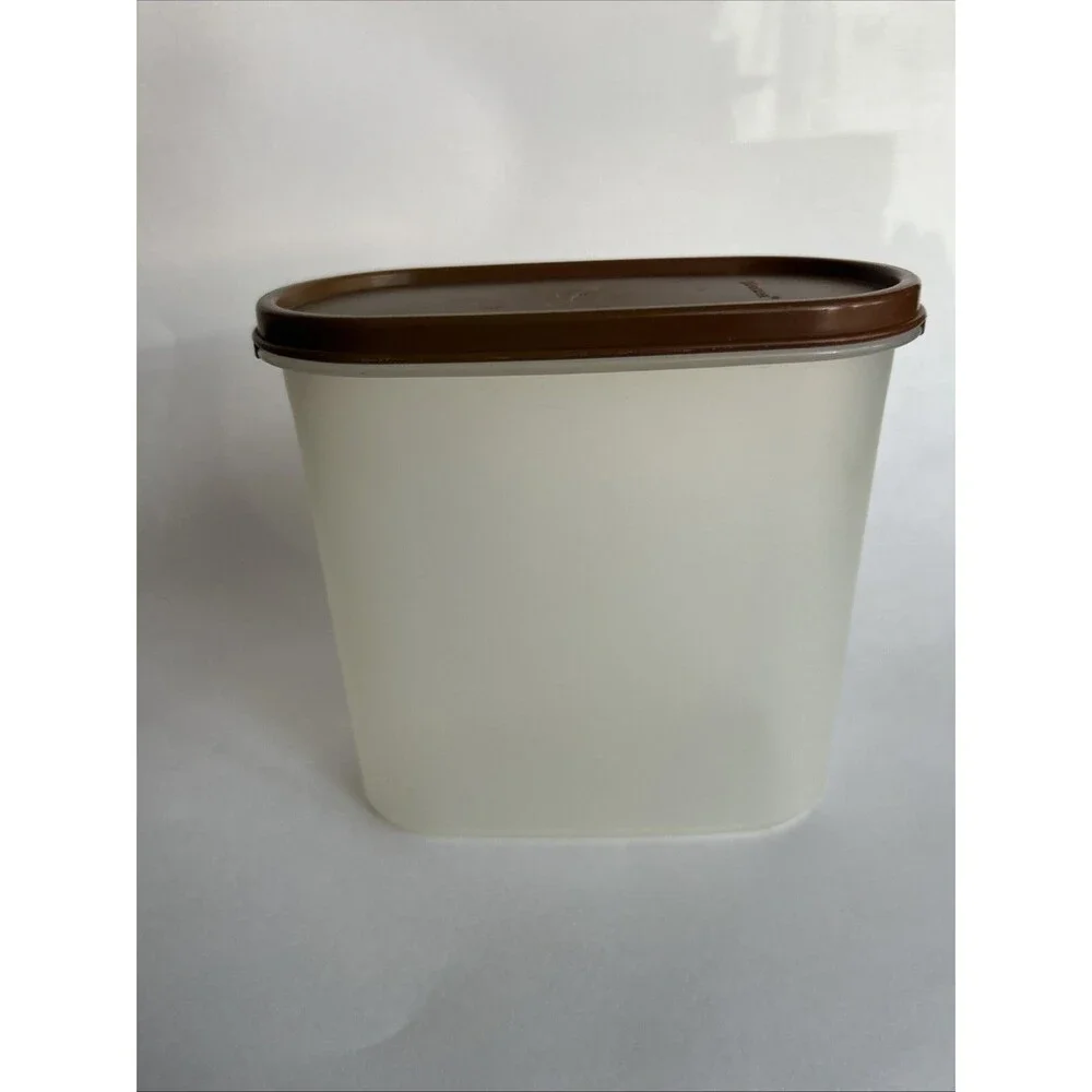 TUPPERWARE  MODULAR MATES OVAL STORAGE CONTAINER 1613-7 1/4 CUPS WITH BROWN LID!